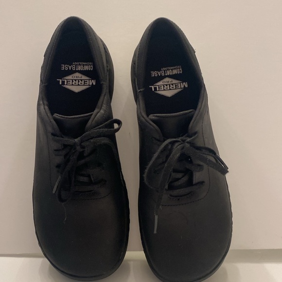 Merrell Women’s Shoe - Picture 5 of 9